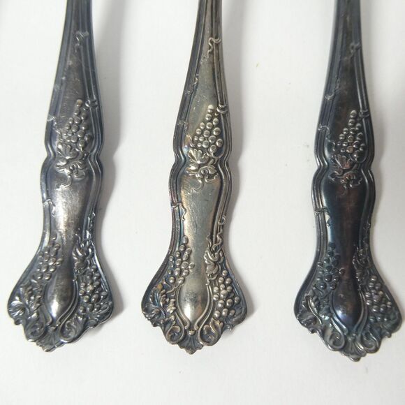 Vintage Grape 1904 Silverplate Set of 6 Fruit Orange Spoons International Rogers - Picture 3 of 6